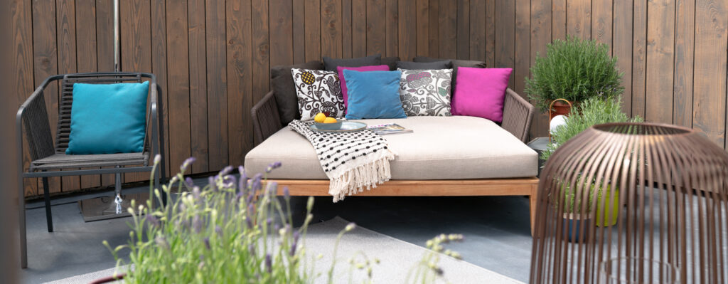 Die perfekte Terrasse. Ein Ort zum Entspannen und Genießen.
