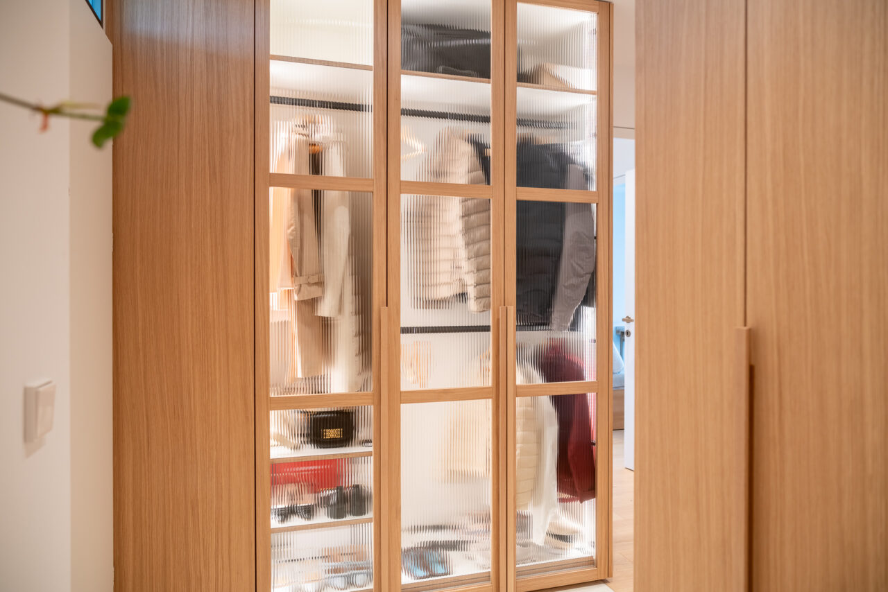 Detailansicht Schuh Licht + Raum Projekt: Eine Wohnung in St. Peter